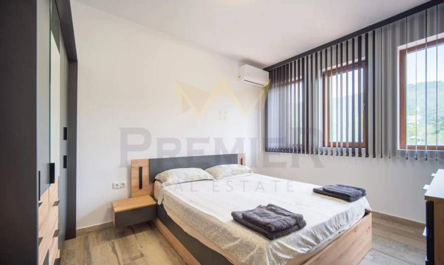 Тристаен луксозно обзаведен апартамент с морска панорама в град Балчик! -  - снимка 17 - Имоти Премиер