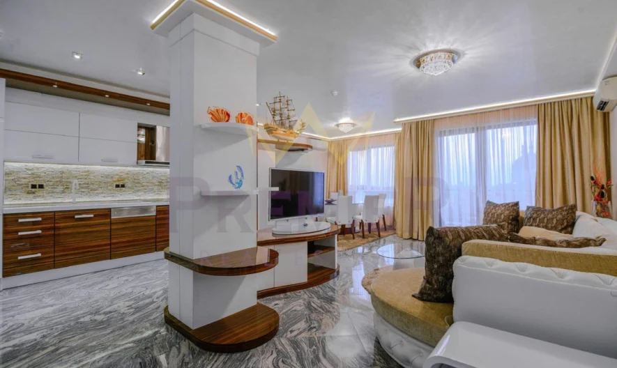 Тристаен луксозно обзаведен апартамент в к.к. Златни пясъци - - снимка 1 - Имоти Премиер