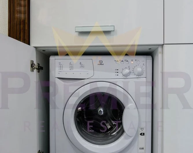 Тристаен луксозно обзаведен апартамент в к.к. Златни пясъци -  - снимка 12 - Имоти Премиер