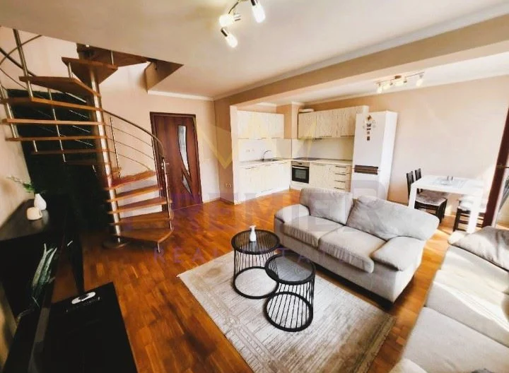 Тристаен мезонет в кв. Бояна -  - снимка 1 - Имоти Премиер