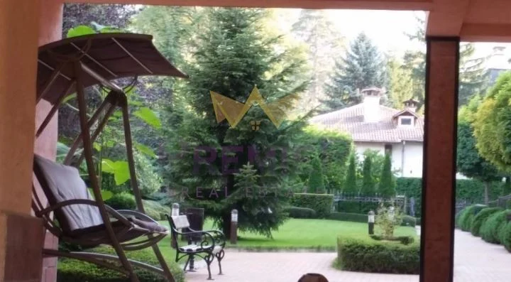 Тристаен мезонет в кв. Бояна -  - снимка 10 - Имоти Премиер