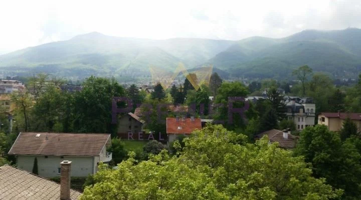 Тристаен мезонет в кв. Бояна -  - снимка 11 - Имоти Премиер