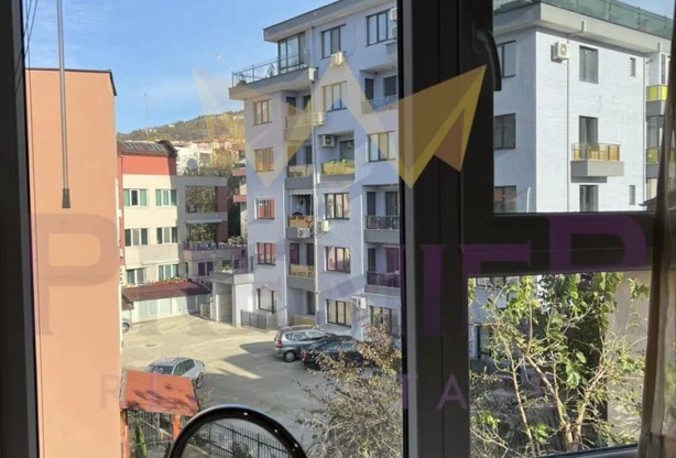 Агенция за недвижими имоти - Имоти Премиер - имот - 1246271, Цена: 600 EUR