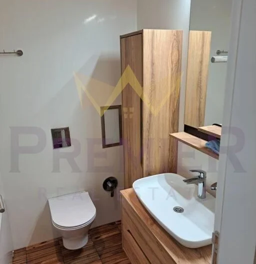 ТРИСТАЕН МОДЕРНО ОБЗАВЕДЕН АПАРТАМЕНТ -  - снимка 11 - Имоти Премиер