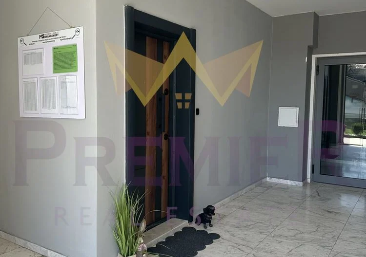 Тристаен напълно обзаведен апартамент Карпузица - - снимка 21 - Имоти Премиер