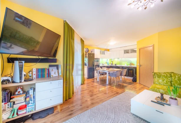 Агенция за недвижими имоти - Имоти Премиер - имот - 1172494, Цена: 195700 EUR