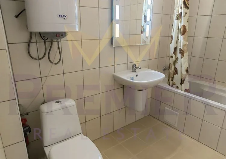 Тристаен обзаведен апартамент гр.Бяла -  - снимка 10 - Имоти Премиер