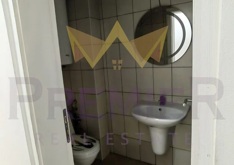 Тристаен обзаведен апартамент гр.Бяла -  - снимка 13 - Имоти Премиер