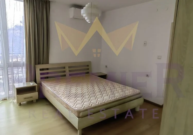 Тристаен обзаведен апартамент гр.Бяла -  - снимка 13 - Имоти Премиер