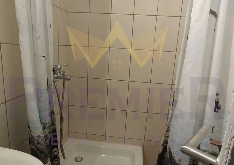 Тристаен обзаведен апартамент гр.Бяла -  - снимка 15 - Имоти Премиер