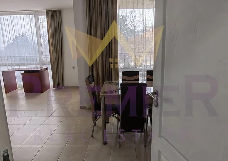 Тристаен обзаведен апартамент гр.Бяла -  - снимка 23 - Имоти Премиер