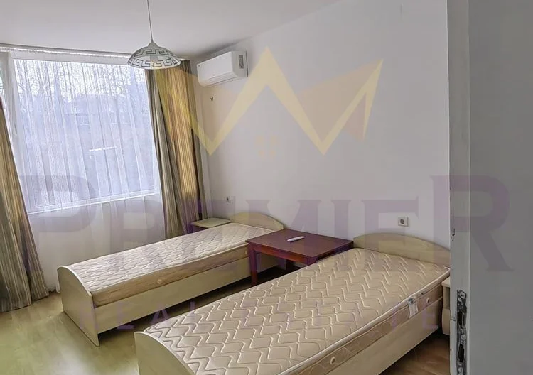 Тристаен обзаведен апартамент гр.Бяла -  - снимка 25 - Имоти Премиер