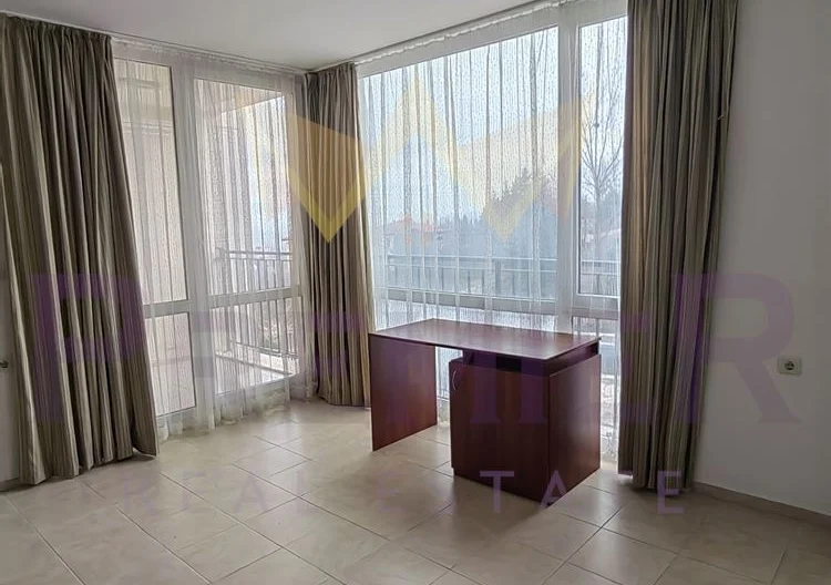 Тристаен обзаведен апартамент гр.Бяла -  - снимка 26 - Имоти Премиер