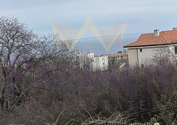 Тристаен обзаведен апартамент гр.Бяла -  - снимка 28 - Имоти Премиер