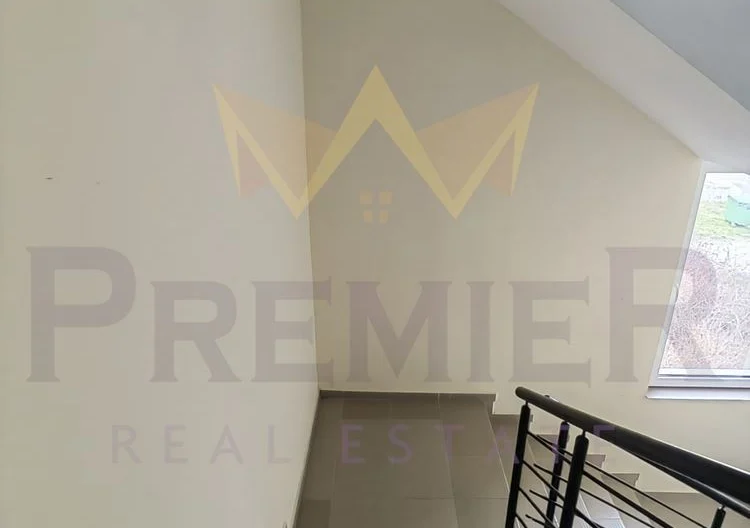 Тристаен обзаведен апартамент гр.Бяла -  - снимка 6 - Имоти Премиер