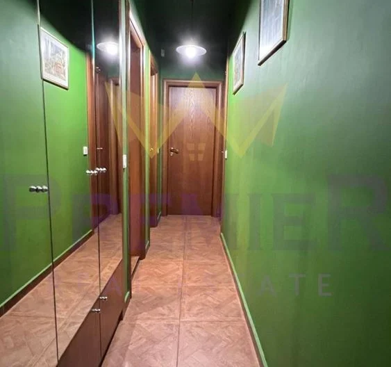 Тристаен обзаведен апартамент в кв.Бояна - - снимка 10 - Имоти Премиер