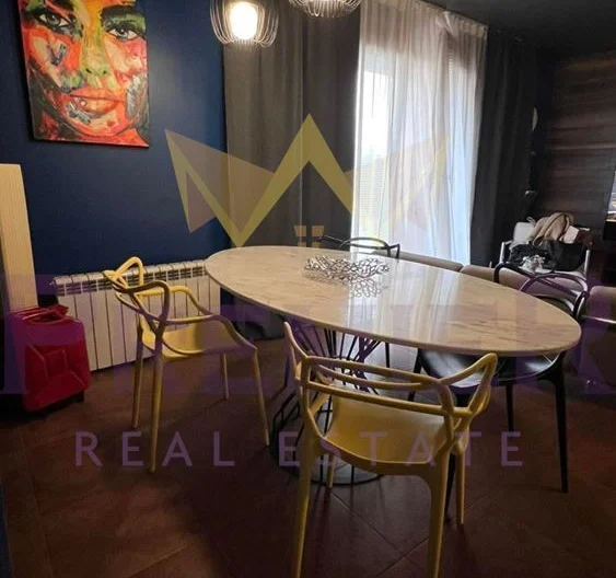 Тристаен обзаведен апартамент в кв.Бояна - - снимка 9 - Имоти Премиер