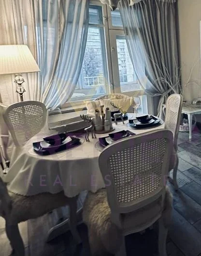 Тристаен обзаведен апартамент в кв.Гео Милев - - снимка 3 - Имоти Премиер