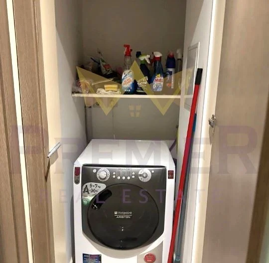 Тристаен обзаведен апартамент в кв.Иван Вазов -  - снимка 13 - Имоти Премиер