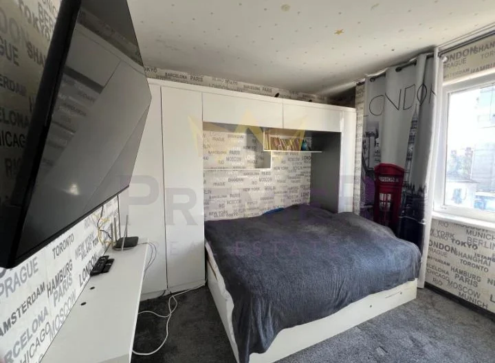 Тристаен обзаведен апартамент в кв.Сухата река - - снимка 5 - Имоти Премиер