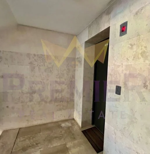 Тристаен обзаведен апартамент в кв.Сухата река - - снимка 9 - Имоти Премиер