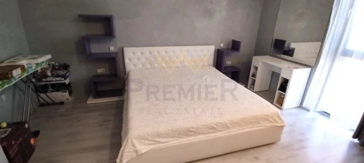 ТРИСТАЕН ОБЗАВЕДЕН АПАРТАМЕНТ в м-т Траката -  - снимка 4 - Имоти Премиер