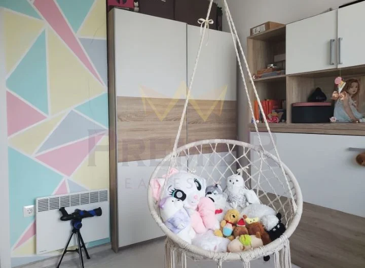 Тристаен обзаведен апартамент в ж.к Младост 2 -  - снимка 9 - Имоти Премиер