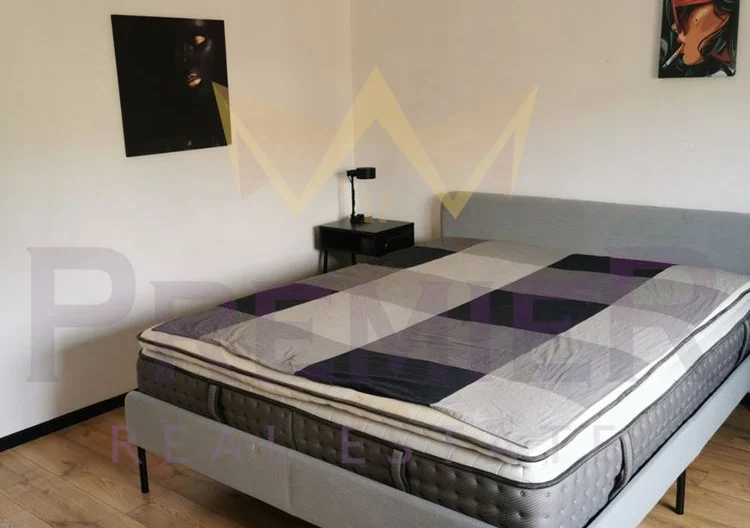 Тристаен обзаведен апартамент, Възраждане 4 - - снимка 12 - Имоти Премиер