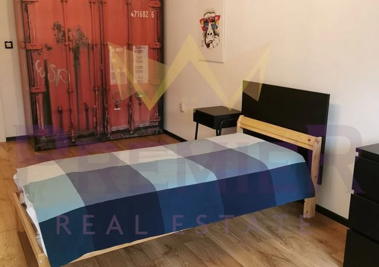 Тристаен обзаведен апартамент, Възраждане 4 - - снимка 15 - Имоти Премиер