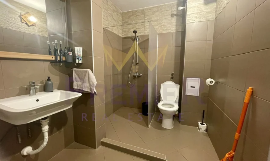 Тристаен обзаведен апартамент, Възраждане 4 - - снимка 16 - Имоти Премиер