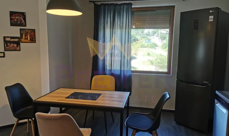 Тристаен обзаведен апартамент, Възраждане 4 - - снимка 3 - Имоти Премиер