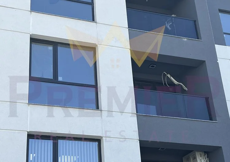 ТРИСТАЕН ПАНОРАМЕН АПАРТАМЕНТ В ЛЕВСКИ -  - снимка 1 - Имоти Премиер