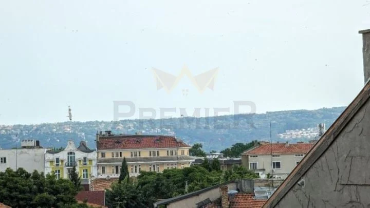 ТРИСТАЕН ПЕНТХАУС ГРЪЦКА МАХАЛА -  - снимка 12 - Имоти Премиер