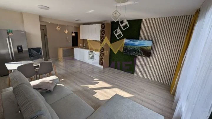 ТРИСТАЕН ПЕНТХАУС ГРЪЦКА МАХАЛА -  - снимка 5 - Имоти Премиер