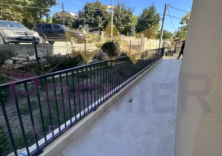 Тристаен просторен апартамент Бриз - - снимка 13 - Имоти Премиер