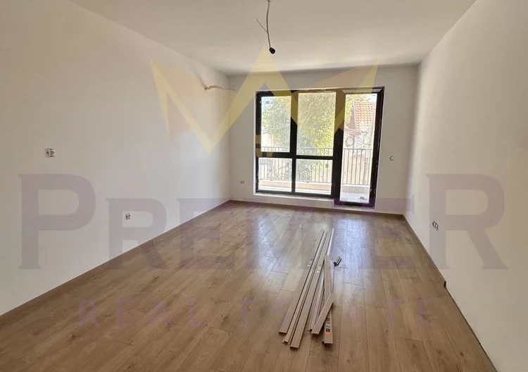 Тристаен просторен апартамент Бриз -  - снимка 2 - Имоти Премиер