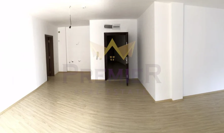 Тристаен просторен апартамент в г. Бяла -  - снимка 5 - Имоти Премиер