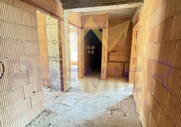 ТРИСТАЕН С ДВЕ ПАРКОМЕСТА – ВИНИЦА - - снимка 7 - Имоти Премиер