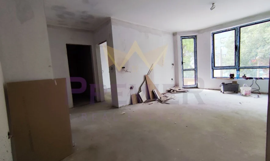 ТРИСТАЕН С ГАРАЖ ЛЯТНО КИНО ТРАКИЯ - - снимка 3 - Имоти Премиер