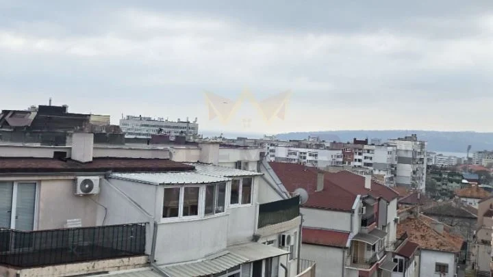 Тристаен Цветен квартал -  - снимка 11 - Имоти Премиер