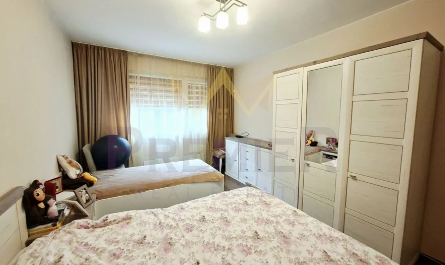 Тристаен Цветен квартал - - снимка 4 - Имоти Премиер