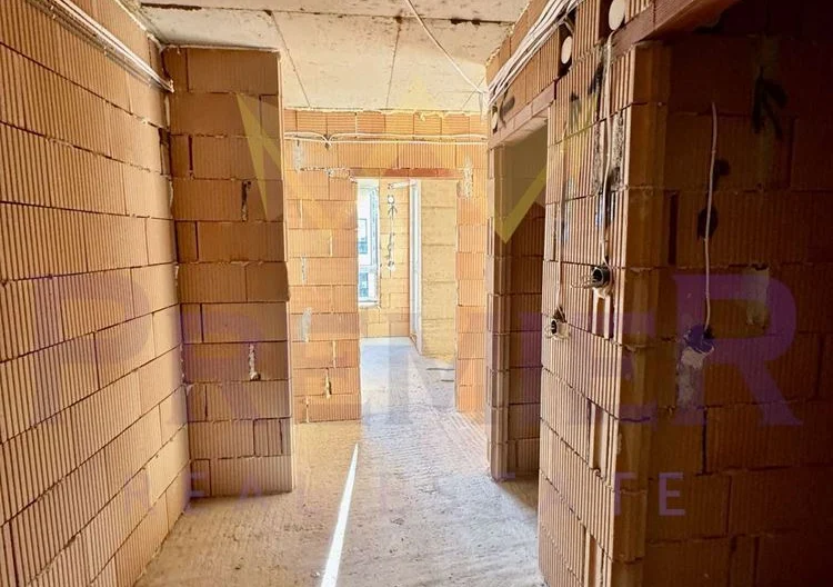 Тристаен тухлен до Парк Възраждане - - снимка 10 - Имоти Премиер