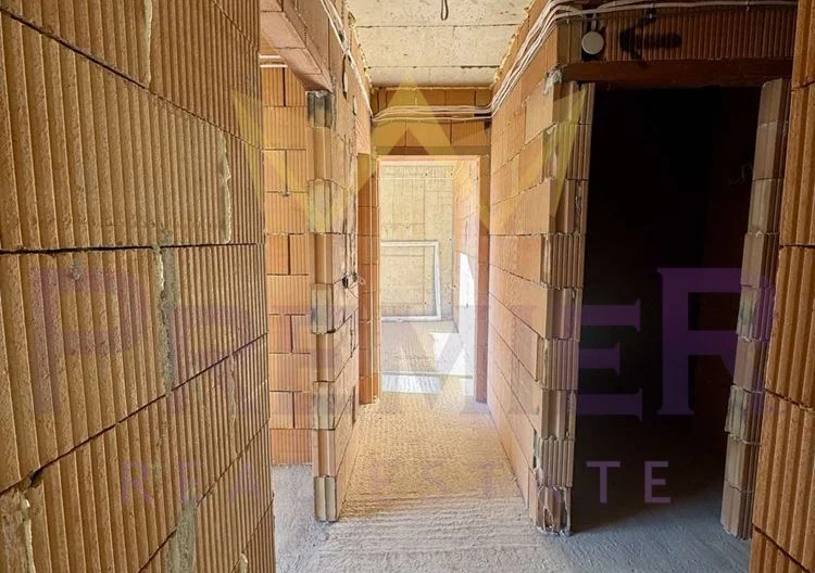 Тристаен тухлен до Парк Възраждане - - снимка 11 - Имоти Премиер