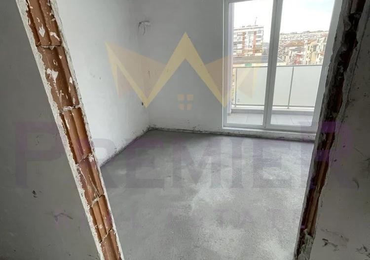 Тристаен в Бургас, Възраждане - - снимка 8 - Имоти Премиер