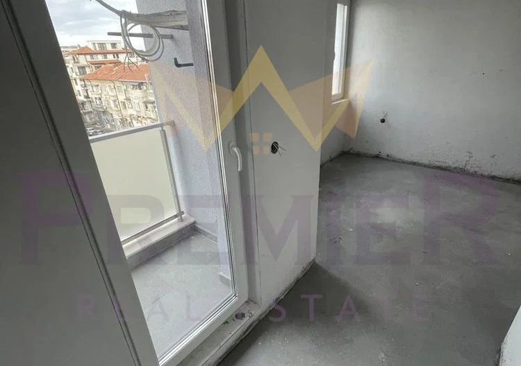 Тристаен в Бургас, Възраждане - - снимка 9 - Имоти Премиер