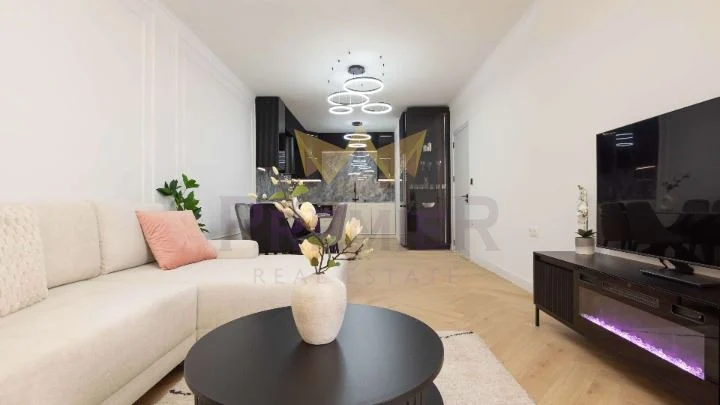 Тристаен в Central park -  - снимка 1 - Имоти Премиер