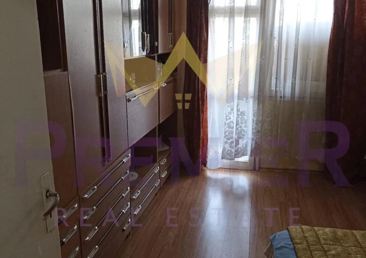 Тристаен в гр.Ботунец - - снимка 3 - Имоти Премиер