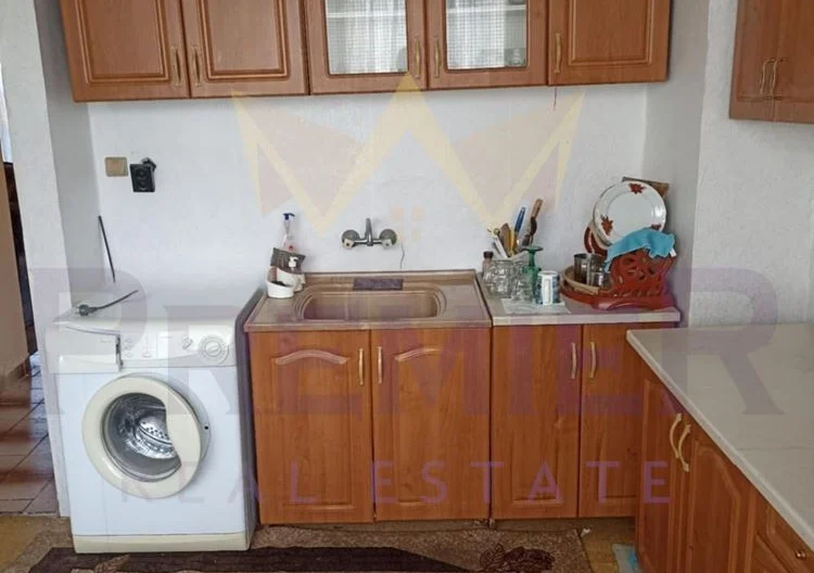 Тристаен в гр.Ботунец - - снимка 4 - Имоти Премиер