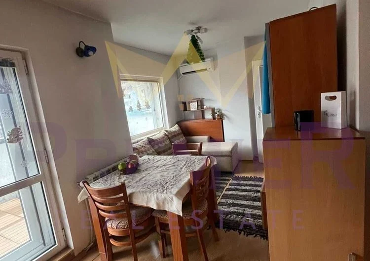 Тристаен в кв. Хиподрума - - снимка 4 - Имоти Премиер