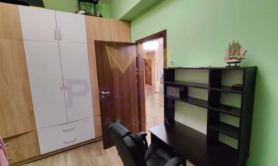 Тристаен в кв. Кръстова Вада -  - снимка 7 - Имоти Премиер